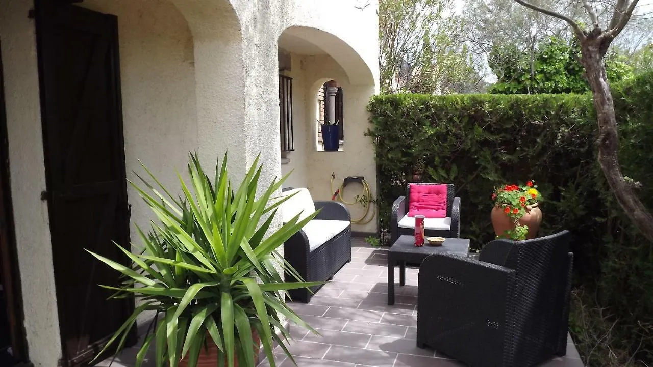 Casa June Torroella De Montgri 0*,